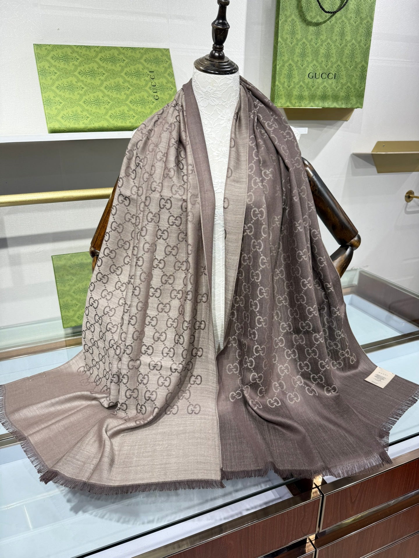 GUCCI 25S SCARF 200 IN CASHMERE SILK 706563 mysite