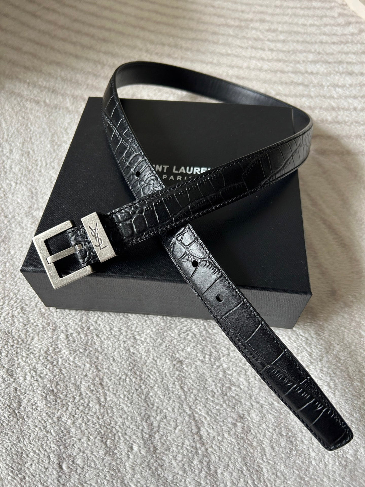 YSL 25S BELT 20 MM IN BLACK EMBOSSED CALFSKIN 543673 mysite