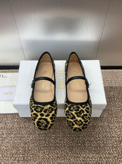 BALLET FLAT CAMEL PONY HAIR CALFSKIN WITH BROWN LEOPARD MOTIF mysite