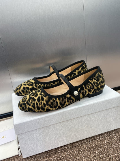 BALLET FLAT CAMEL PONY HAIR CALFSKIN WITH BROWN LEOPARD MOTIF mysite