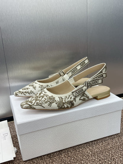 J'ADIOR SLINGBACK PUMP WHITE AND GOLD-TONE MILLEFIORI JACQUARD mysite