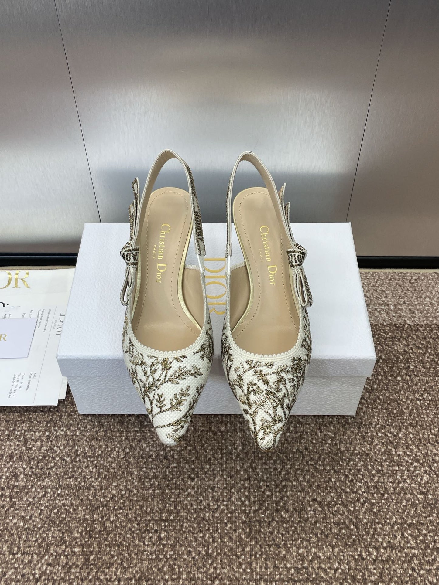 J'ADIOR HIGH SLINGBACK PUMP WHITE AND GOLD-TONE MILLEFIORI JACQUARD 65 MM mysite