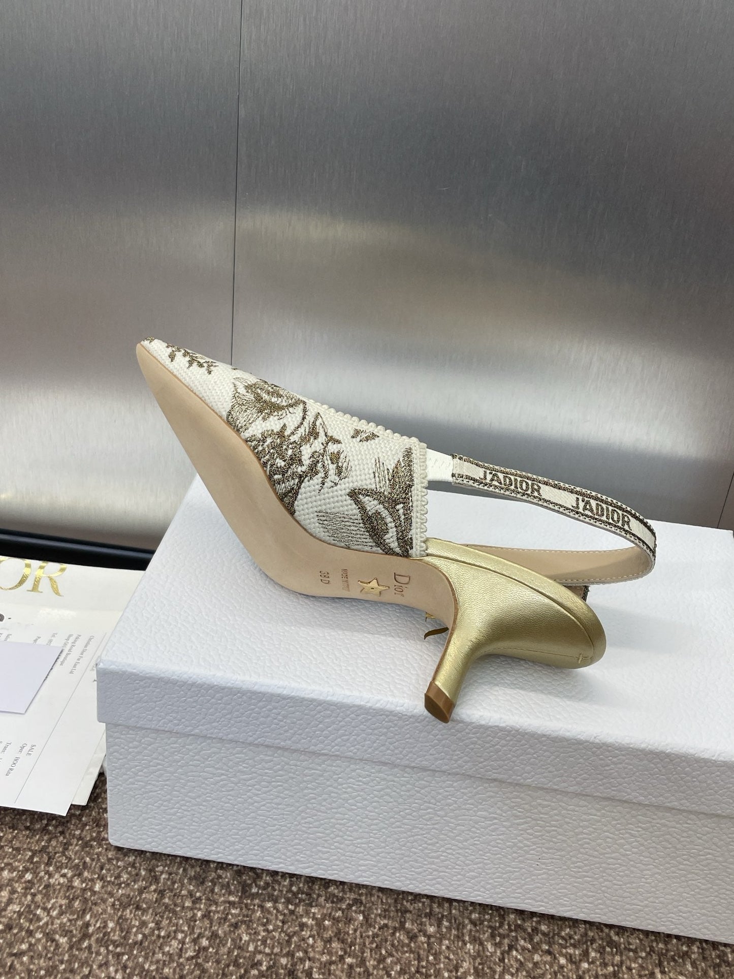J'ADIOR HIGH SLINGBACK PUMP WHITE AND GOLD-TONE MILLEFIORI JACQUARD 65 MM mysite