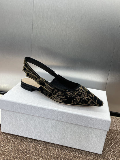 J'ADIOR SLINGBACK PUMP BLACK AND GOLD-TONE MILLEFIORI JACQUARD mysite