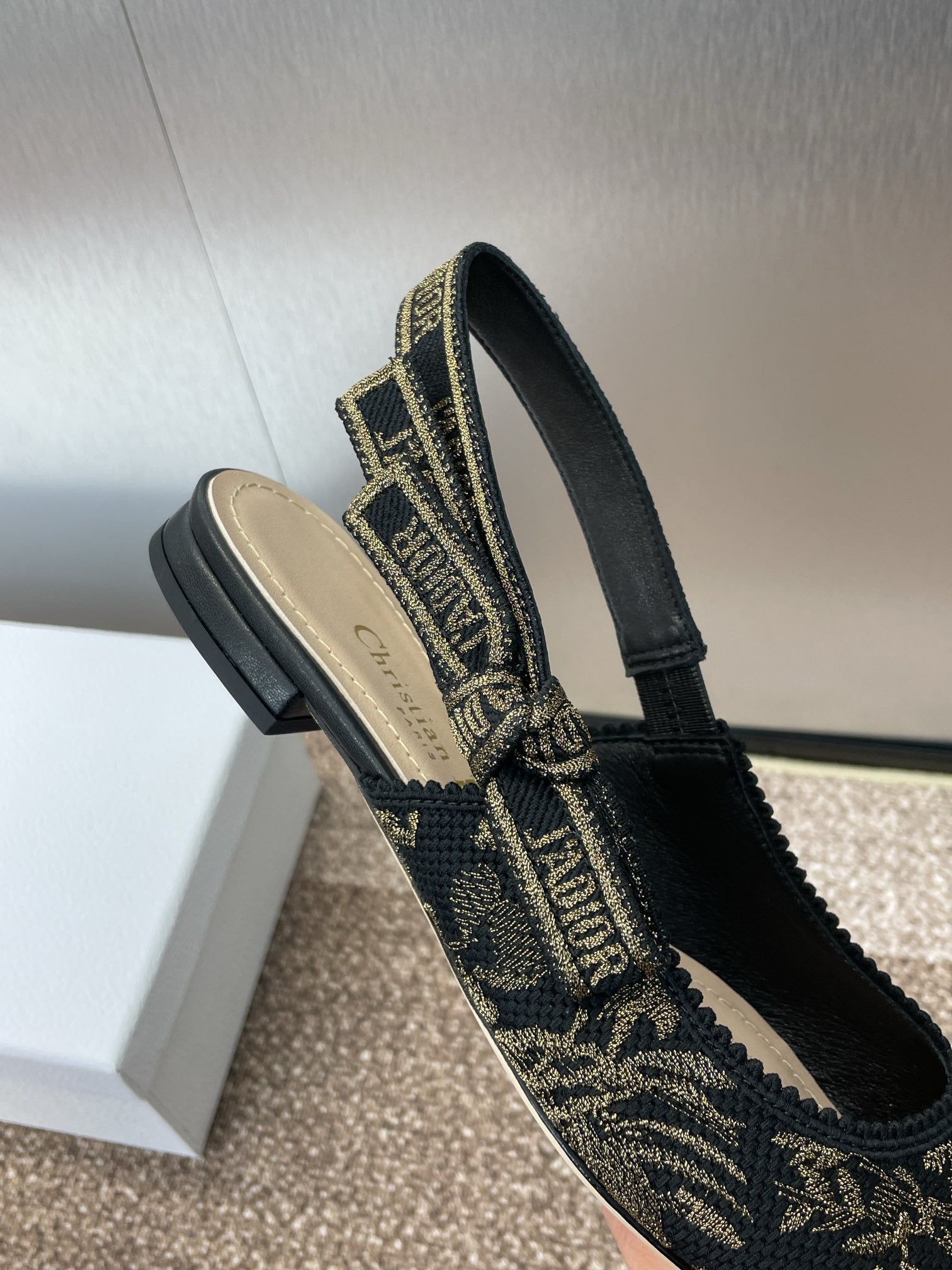 J'ADIOR SLINGBACK PUMP BLACK AND GOLD-TONE MILLEFIORI JACQUARD mysite