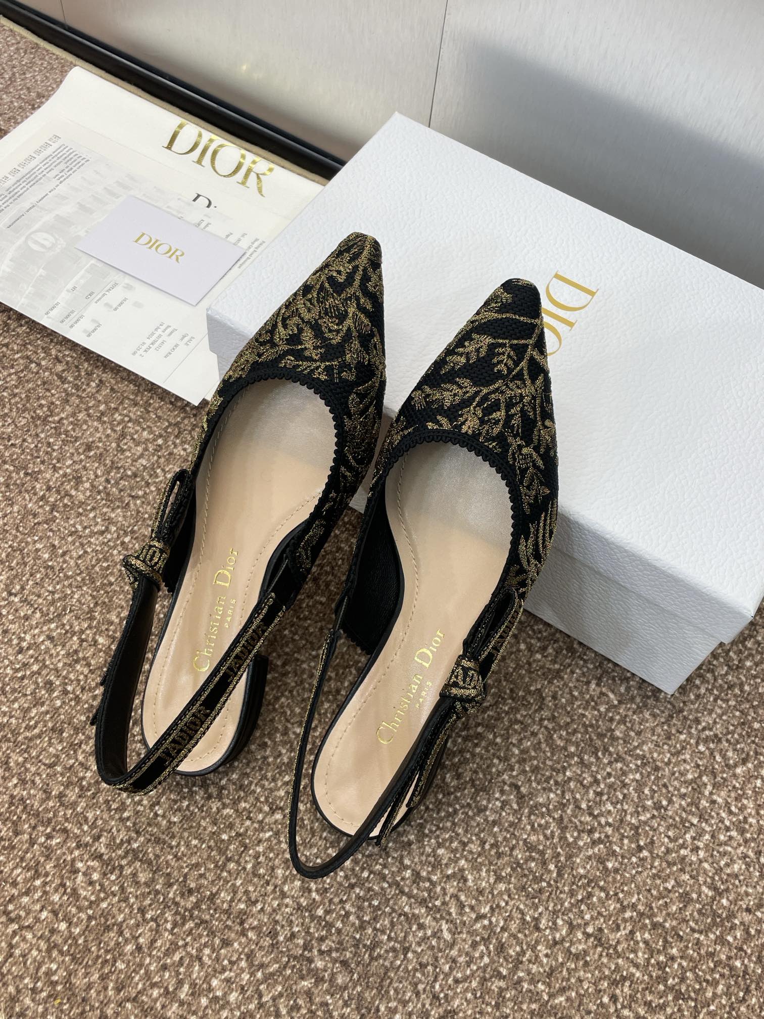J'ADIOR SLINGBACK PUMP BLACK AND GOLD-TONE MILLEFIORI JACQUARD mysite