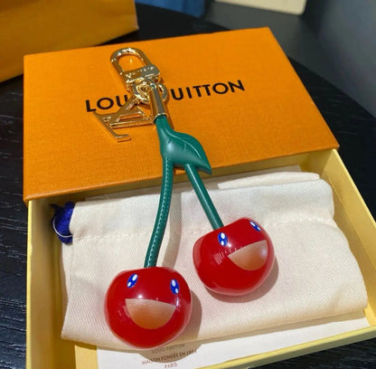 🌟 L- Cherry Keychain: Cute + Luxury, All in One 🍒✨-s2 mysite