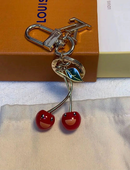 🌟 L- Cherry Keychain: Cute + Luxury, All in One 🍒✨-s2 mysite