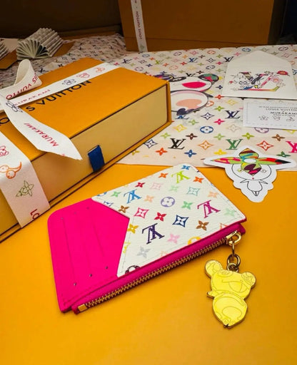 L--Inspired Card Holder Wallet: Chic & Functional!-s2 mysite