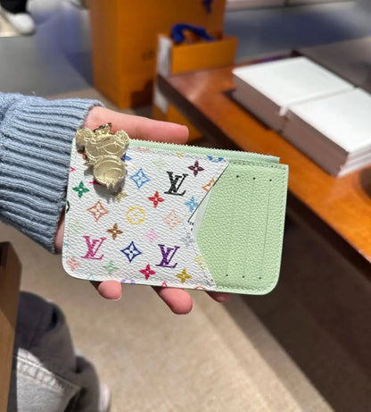 L--Inspired Card Holder Wallet: Chic & Functional!-s2 mysite