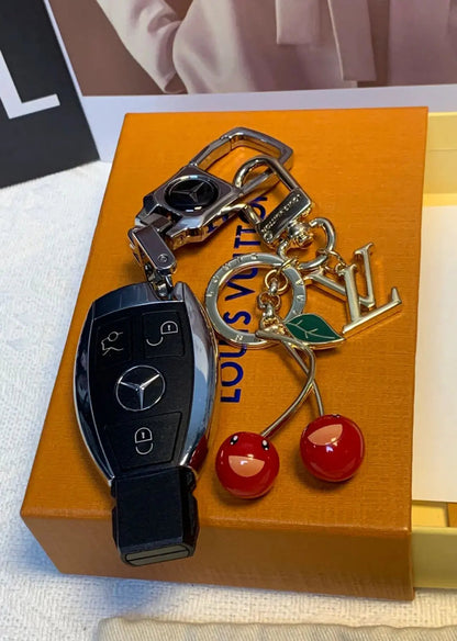 🌟 L- Cherry Keychain: Cute + Luxury, All in One 🍒✨-s2 mysite