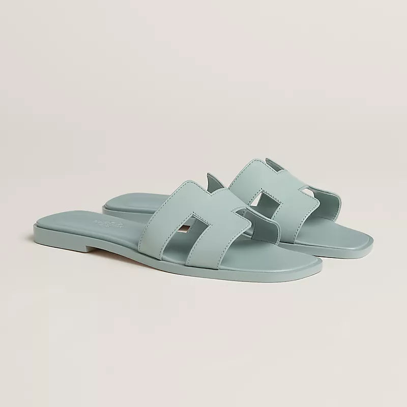 Minimal Double H Logo Slides – Minimal Chic Sandals-s2 mysite