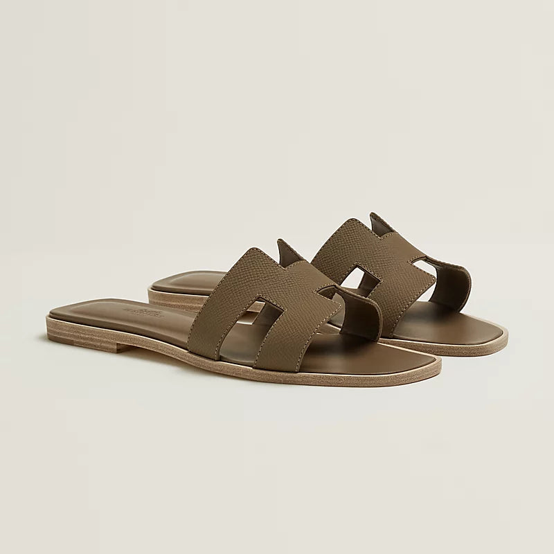 Minimal Double H Logo Slides – Minimal Chic Sandals-s2 mysite