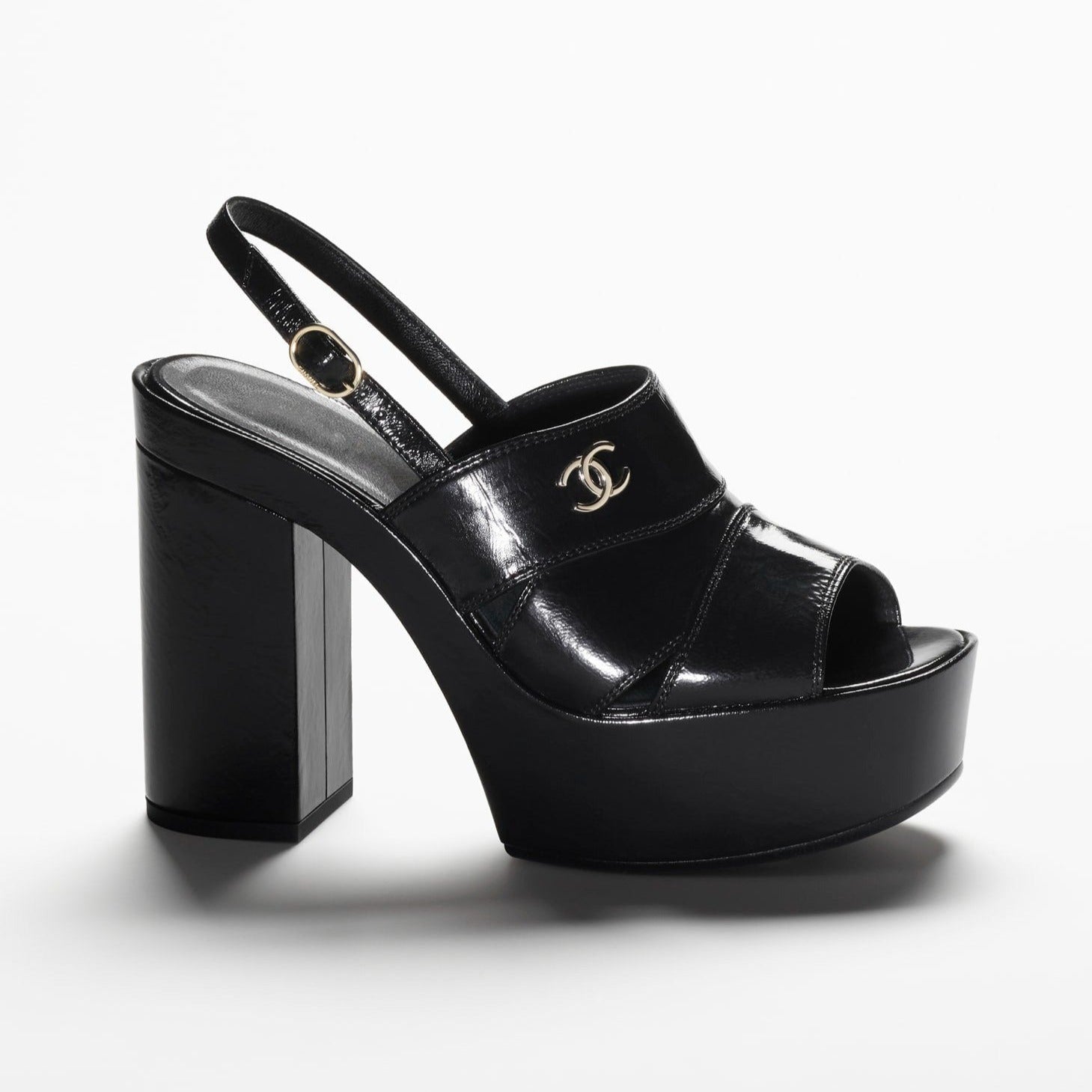 SANDALS BLACK PATENT CRUMPLED LAMBSKIN mysite