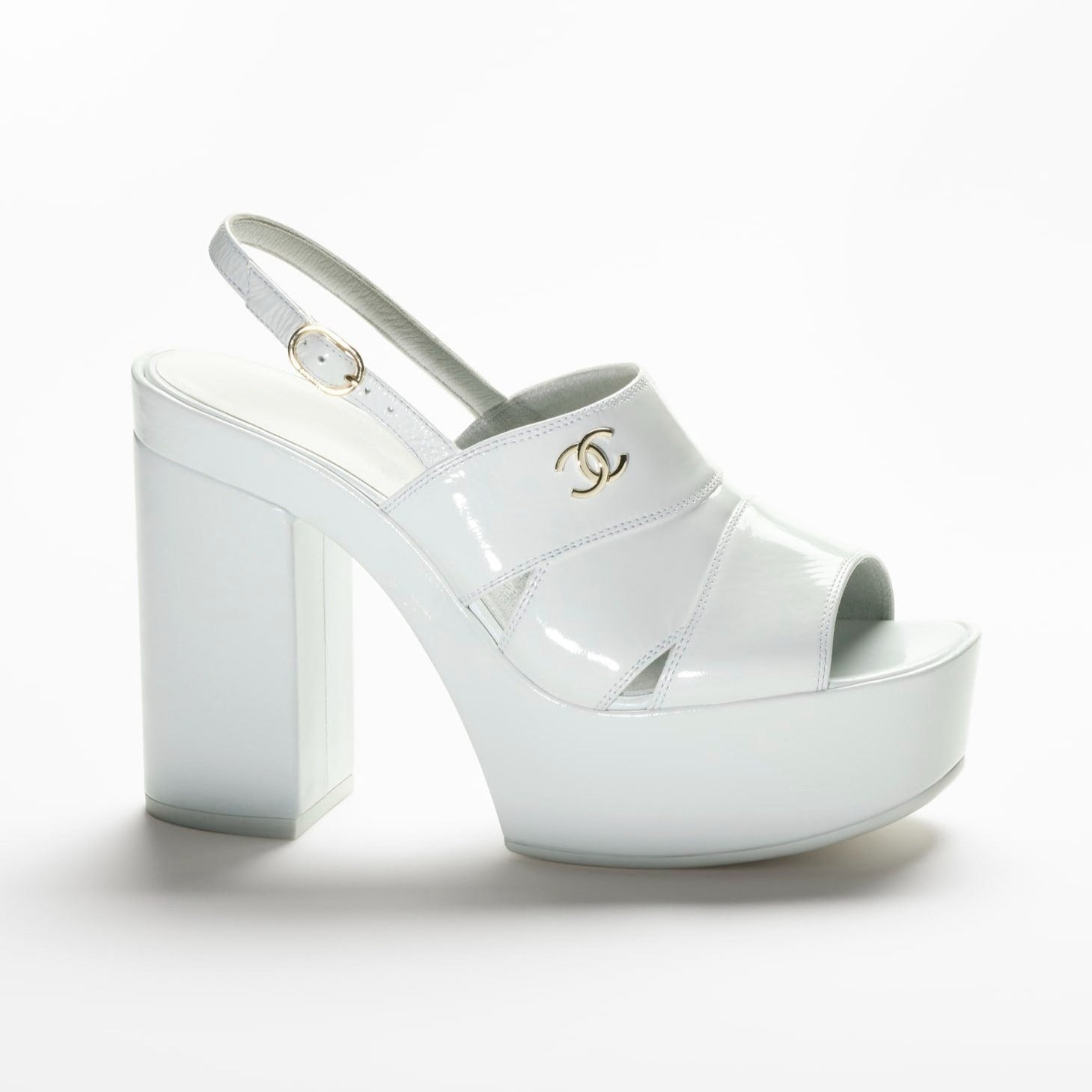 SANDALS WHITE PATENT CRUMPLED LAMBSKIN mysite