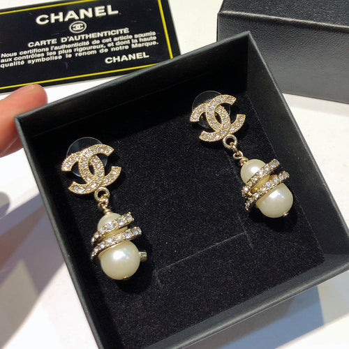 CHANEL 26S DOUBLE C LOGO PAVE CRYSTAL DROP EARRINGS WITH PEARL CHARM IN GOLD METAL 633339 mysite