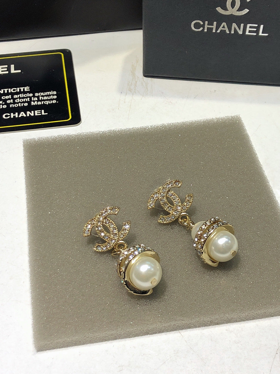 CHANEL 26S DOUBLE C LOGO PAVE CRYSTAL DROP EARRINGS WITH PEARL CHARM IN GOLD METAL 633339 mysite